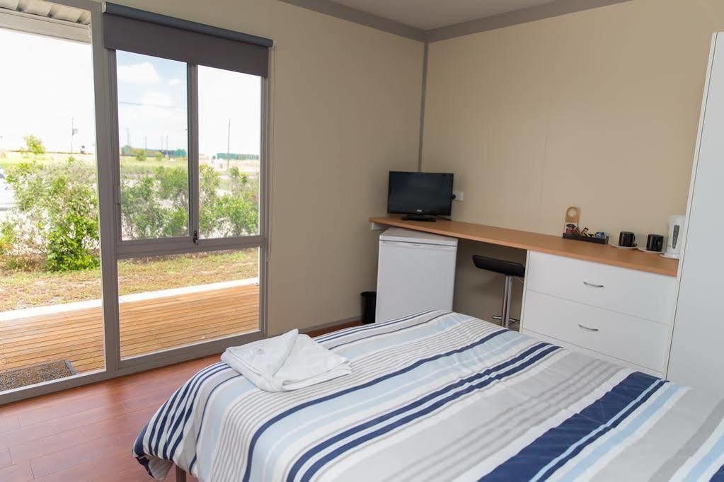 Merinda Village Hotel 鲍恩 外观 照片